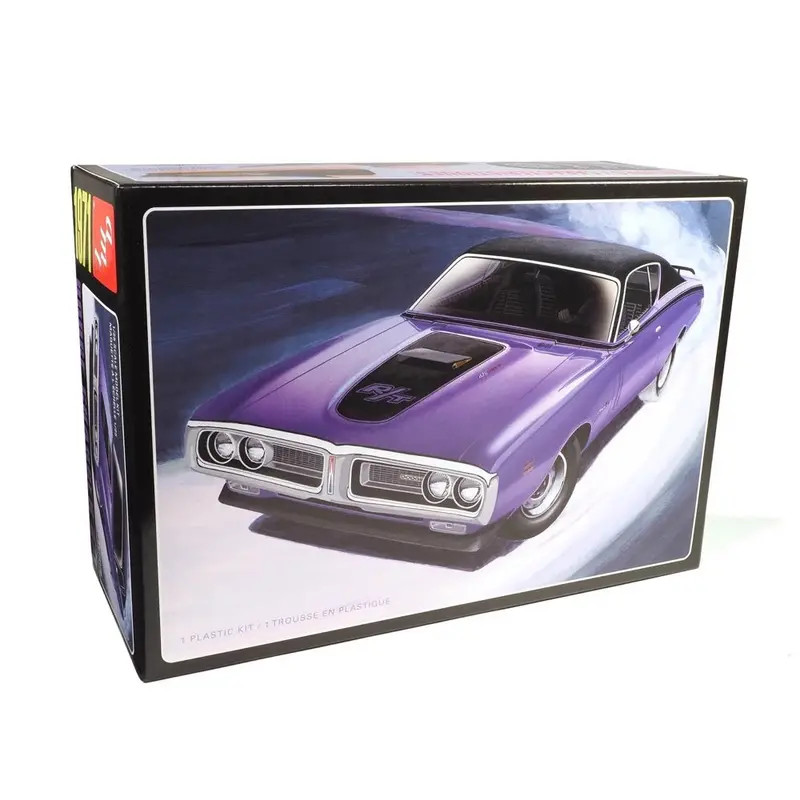 Amt 1442M 1/25 1971 Dodge Hemi Charger R/T 1
