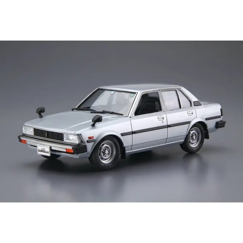 Aoshima A020101 1/24 Toyota E71/70 Corolla Sedan Gt/Dx '79 2