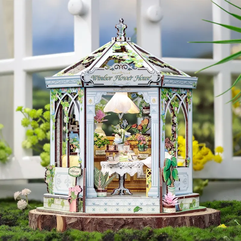 Cutebee Windsor Flower House Diy Kit 1