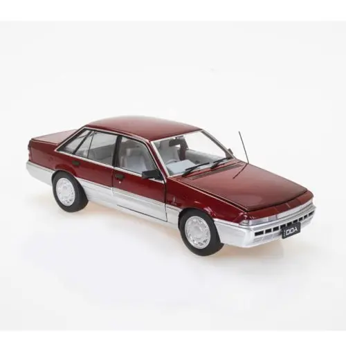 Dda 702 1/24 Red/Silver Vl Calais Holden 1