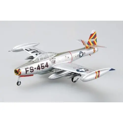 Easy Model 36800 1/72 F-84G Thunderjet "Four Queens/Olie" Joe Davis 58 Fbg 1953 Assembled Model 1
