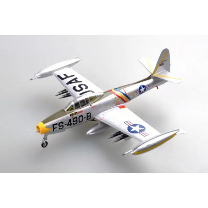 Easy Model 37105 1/72 F-84E "51-490" 523 Fes, Lt. Col. William Bertram. January 1951 Model 1