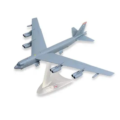 Herpa 573467 1/200 U.S. Air Force Boeing B-52H 23Rd Bomb Squadron "Excalibur" 1