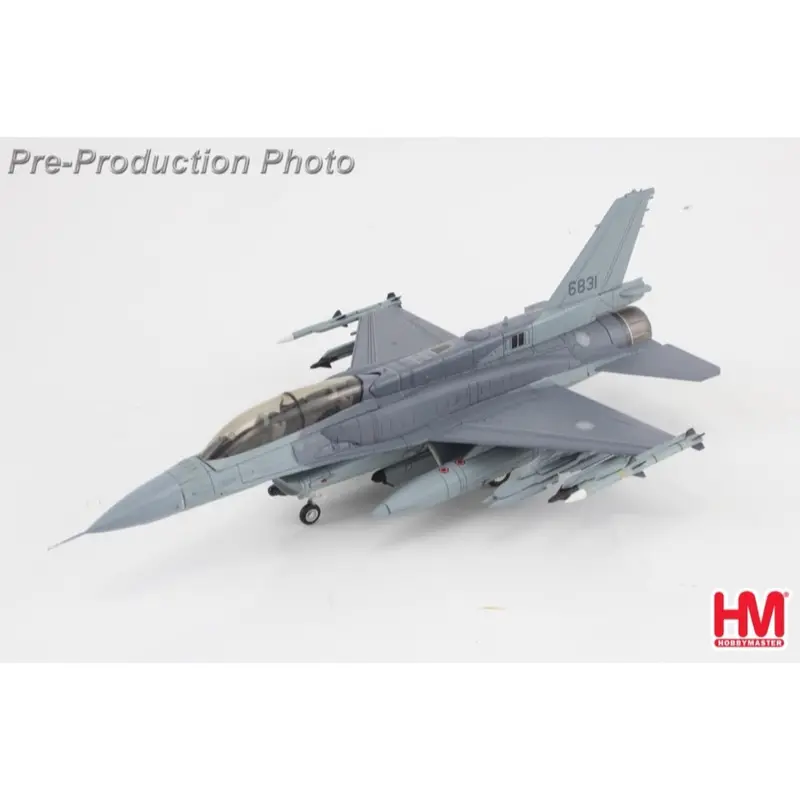 Hobby Master 38067 1/72 F-16D Block 70 6831 Rocaf 2025 1