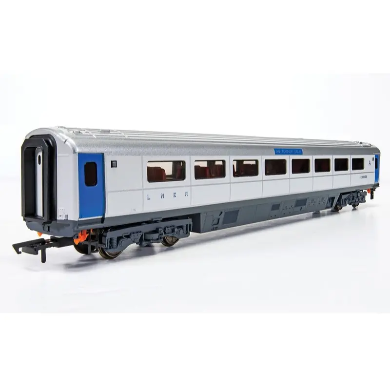 Hornby R40356 Oo Platinum Jubilee Of Hm Queen Elizabeth Ii Mk3 Sliding Door Trailer Composite Catering Er0052 1