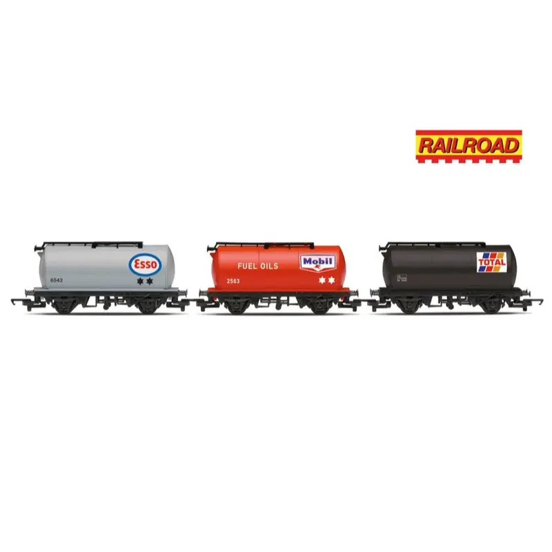 Hornby R60362 Oo Railroad Tankers Triple Pack 1