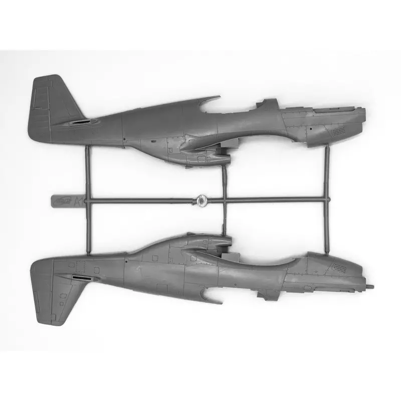 Icm 48123 1/48 Mustang Mk.Iii Wwii Raf Fighter 2