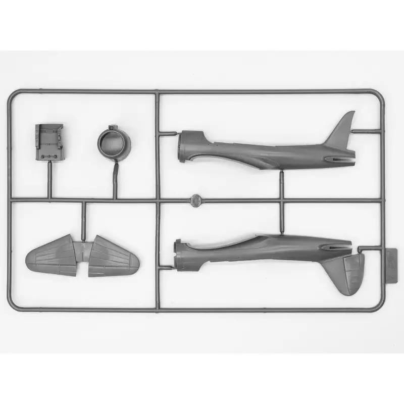 Icm 72082 1/72 Su-2R Wwii Soviet Reconnaissance Plane 2