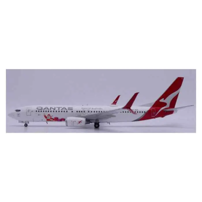Jc Wings Xx20746 1/200 Qantas Boeing 737-800 Santa Reg: Vh-Vzx With Stand 1