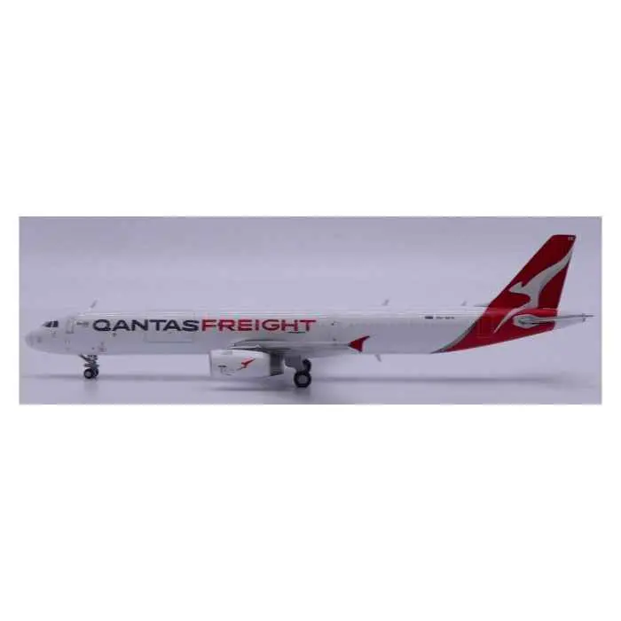 Jc Wings Xx40672 1/400 Qantas Freight Airbus A321(P2f) Reg: Vh-Xf6 With Antenna 1