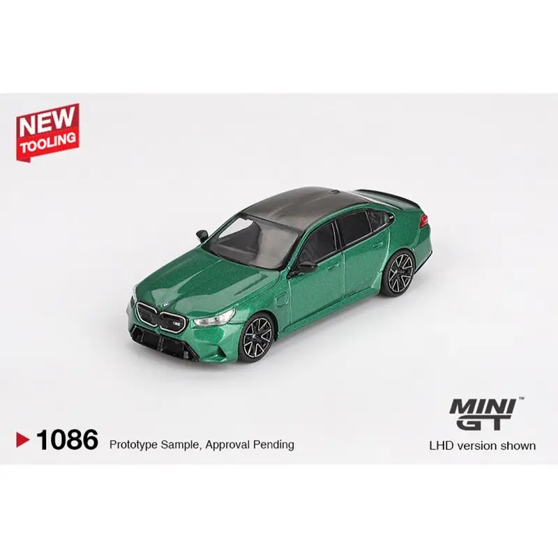 Mini Gt Mgt01086-R 1/64 Bmw M5 G90 Isle Of Man Green Metallic 2