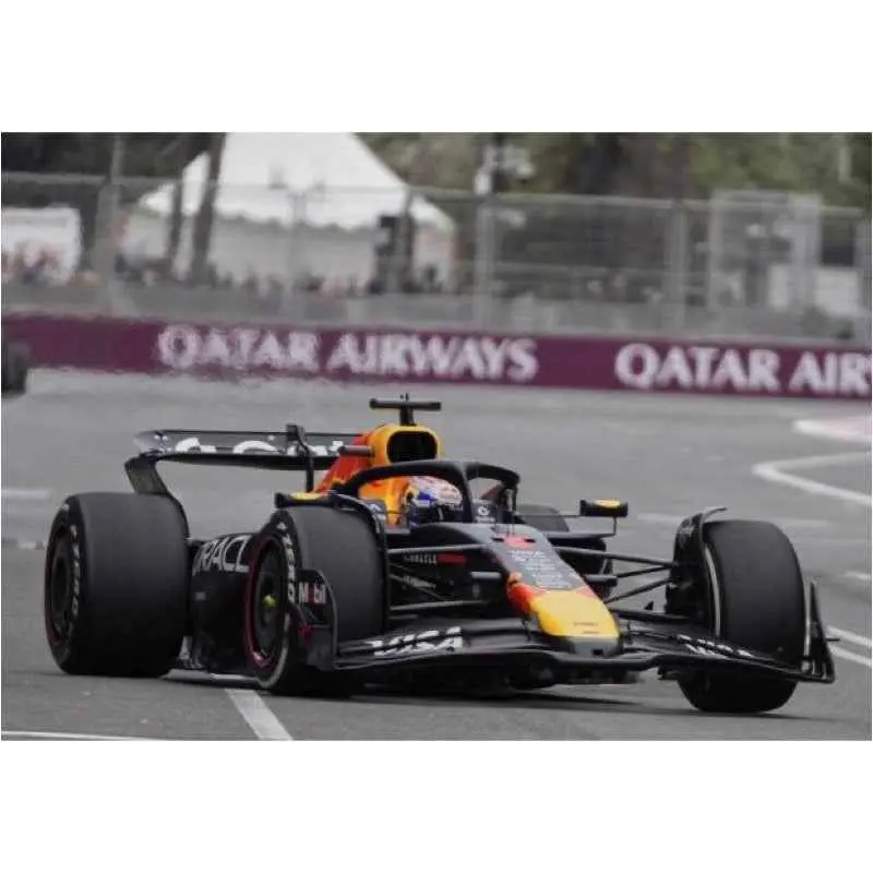 Minichamps 117251701 1/18 Oracle Red Bull Racing Rb21 Winner Azerbaijan Gp 2025 Max Verstappen 1