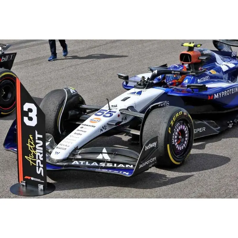 Minichamps 417251955 1/43 Williams Racing Fw47 Carlos Sainz 3Rd Place Sprint Austin Gp 2025 1