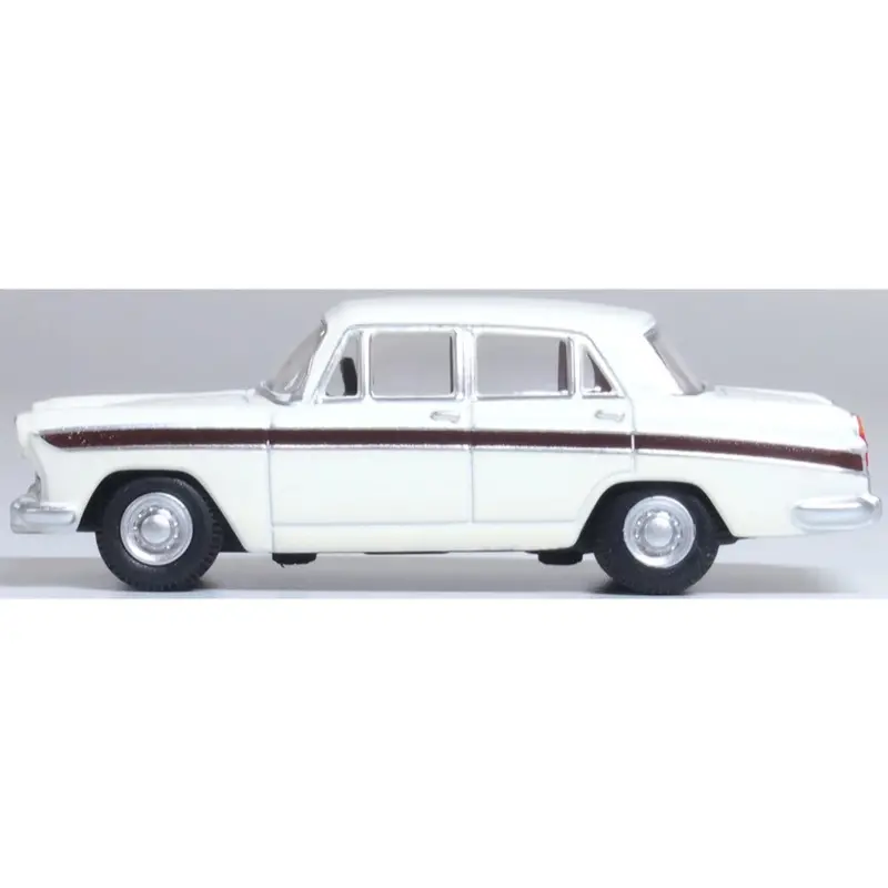 Oxford 76Acf007 1/76 Austin Cambridge Snowberry White/Embassy Maroon 2