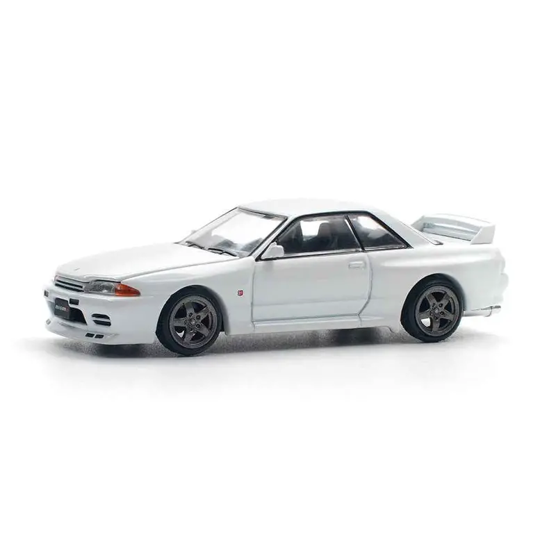 Pop Race 64-0157 1/64 Nissan Skyline Gt-R R32 Crystal White 1