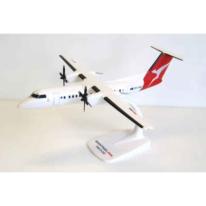 Ppc 051 1/100 Qantaslink Dash 8-300 1