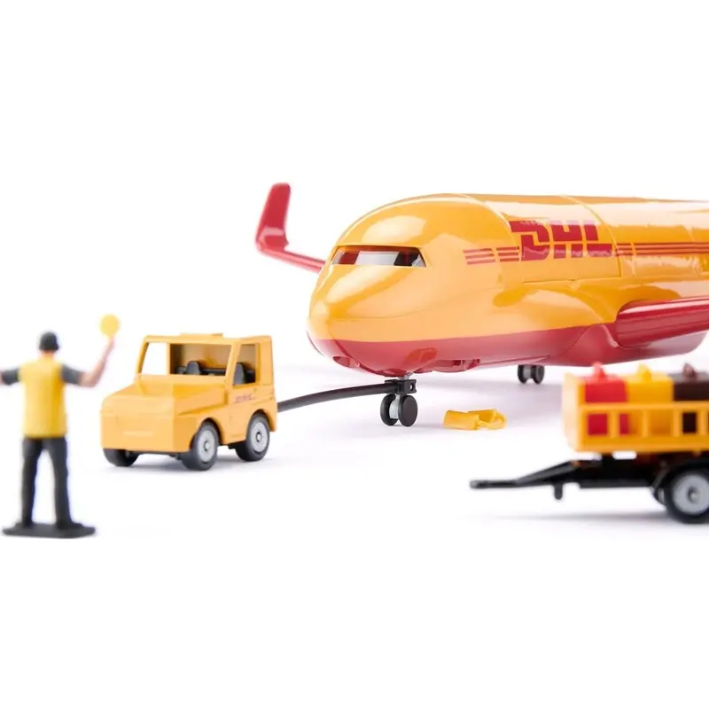 Siku 1702 Dhl Cargo Aircraft With Accessories 2