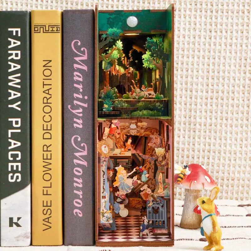 Tonecheer Alice In Wonderland Book Nook 2